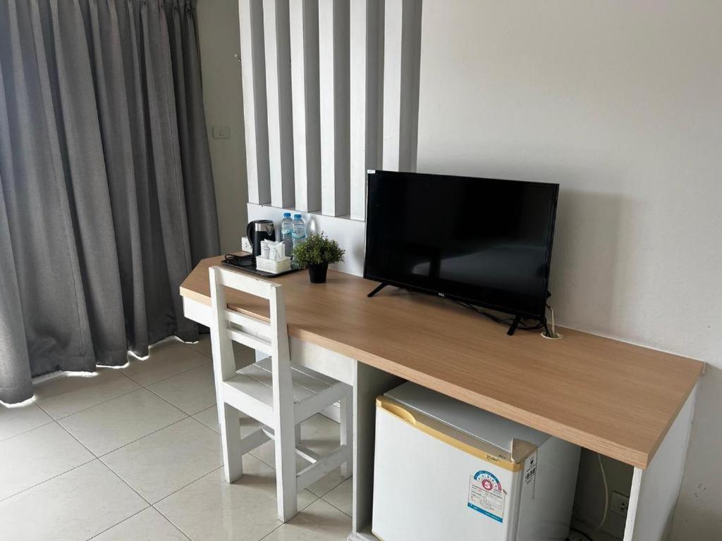 סי ראצ'ה Nana Chat Bangsaen Hotel מראה חיצוני תמונה